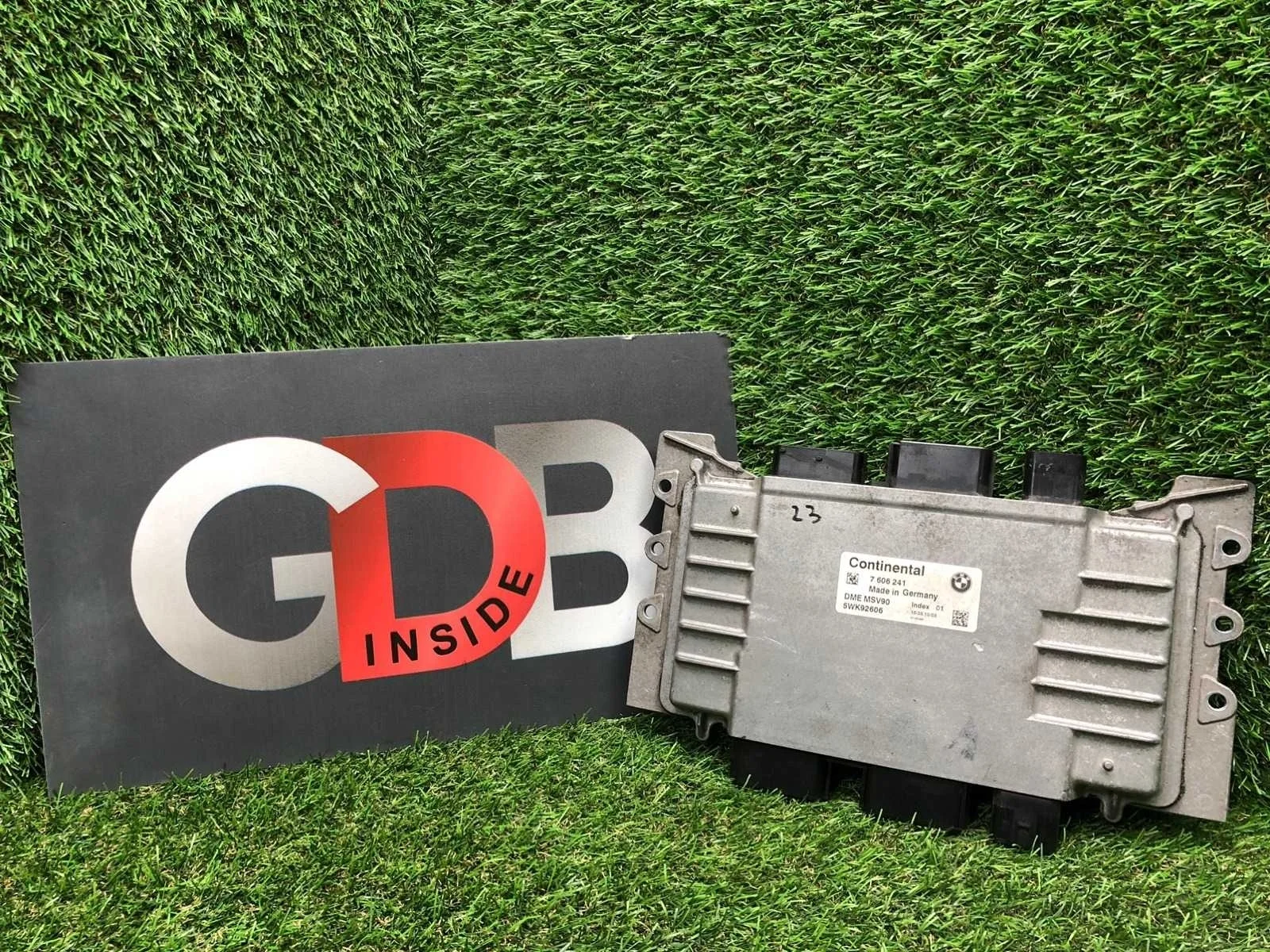 Блок управления двигателем DME BMW 5 series 12148623493 F10 N52B25