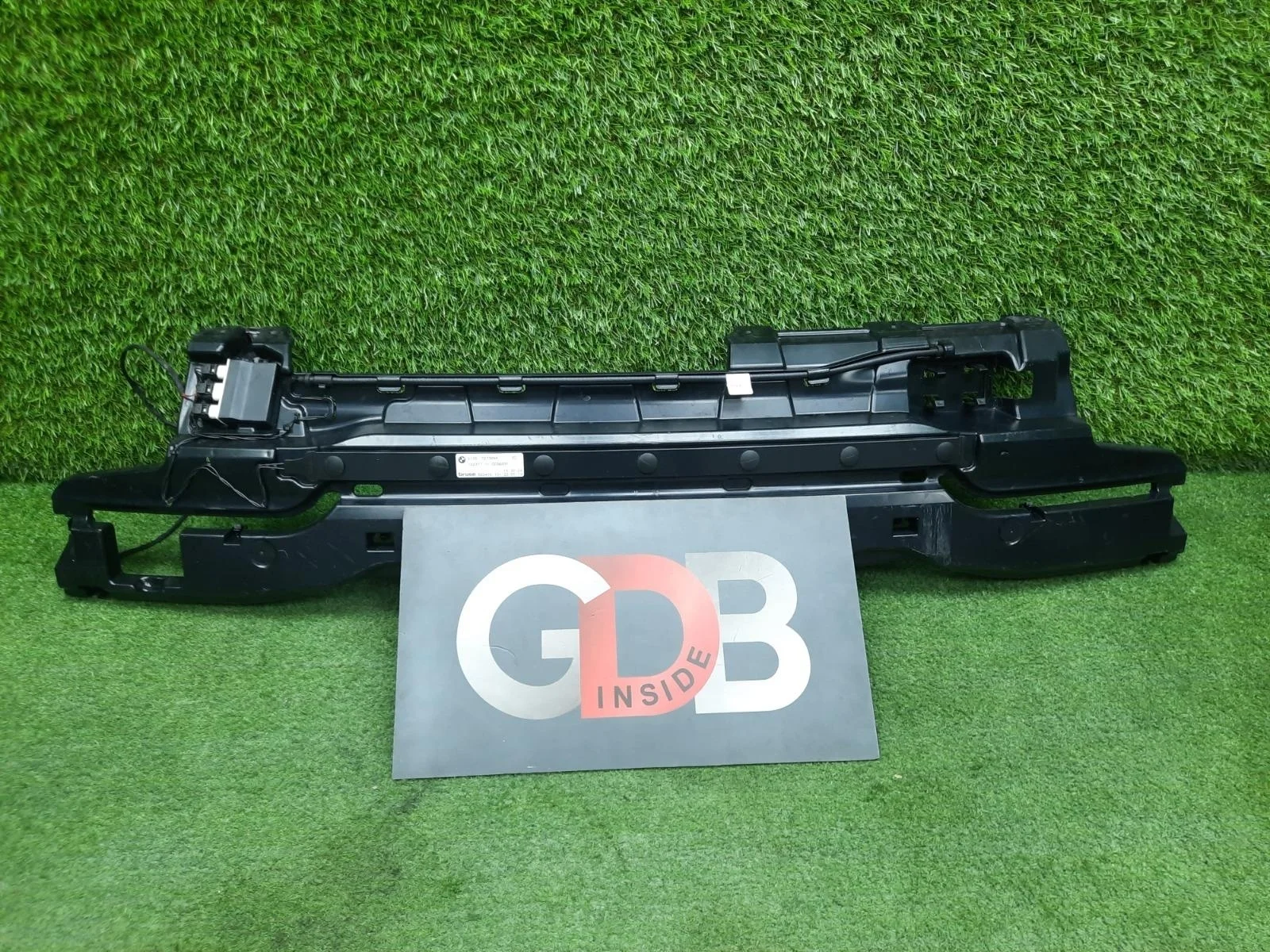 Крепление бампера BMW 5 series 2013 51128053584 F10 N20B20B, заднее