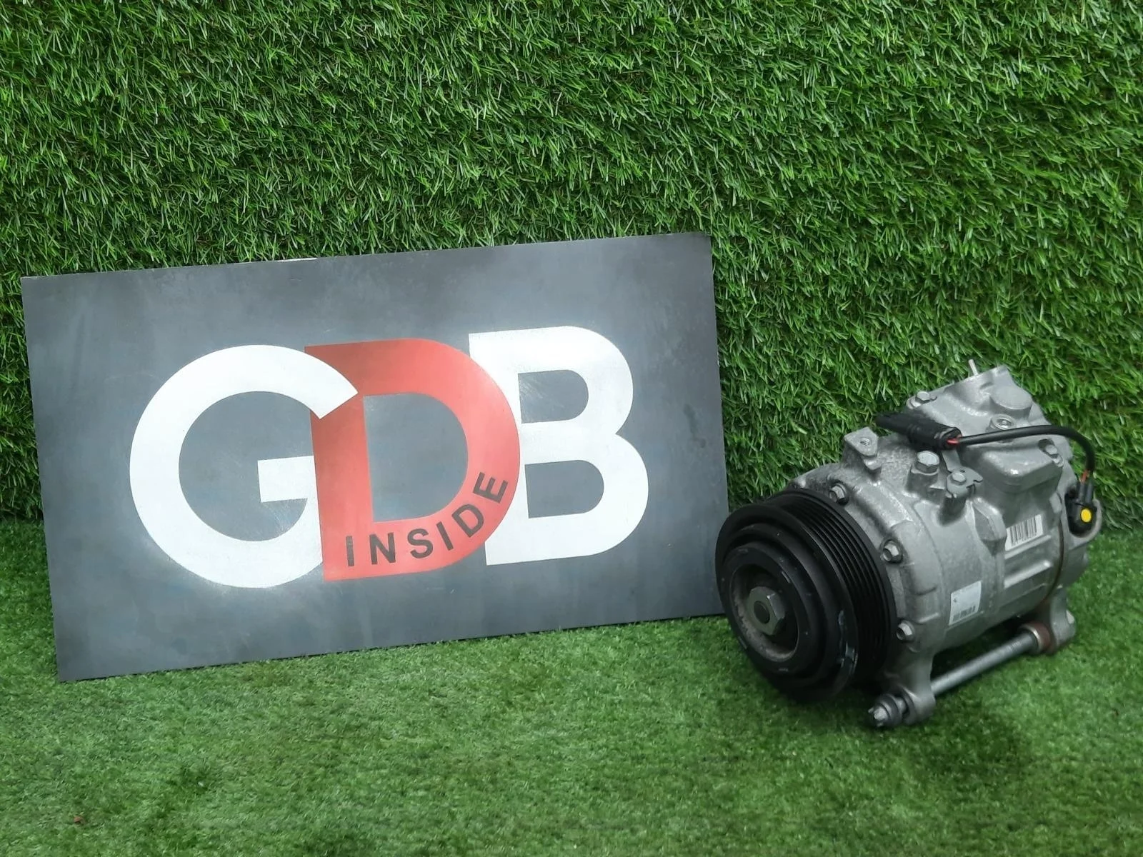 Компрессор кондиционера Bmw 3 Series 2012 64529216467 F30 N20B20A