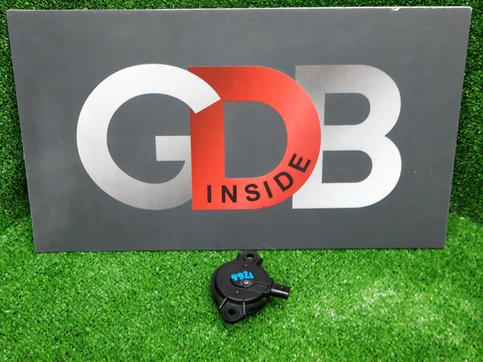 Клапан электромагнитный BMW 3 series 2012 11367593719 F30 N20B20A