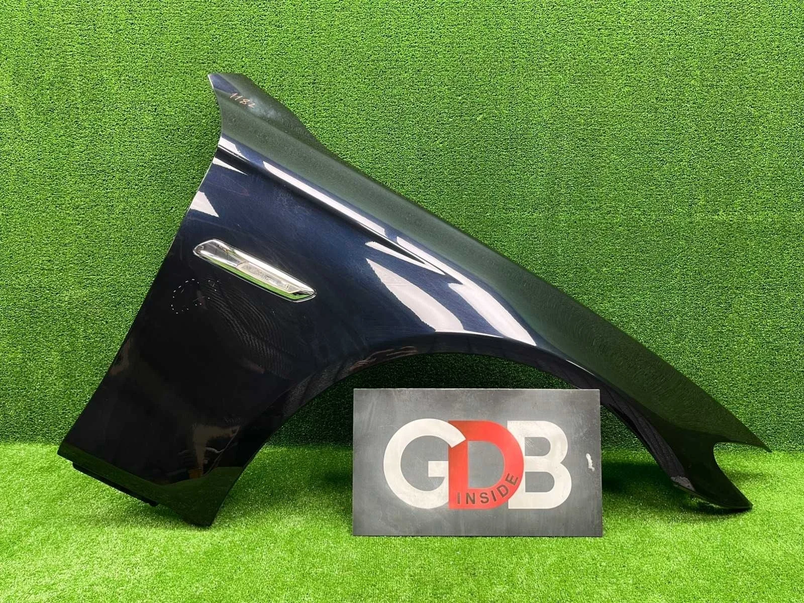 Крыло Bmw 5 Series 23.09.2010 41357248660 F11 N52B25AF, переднее правое