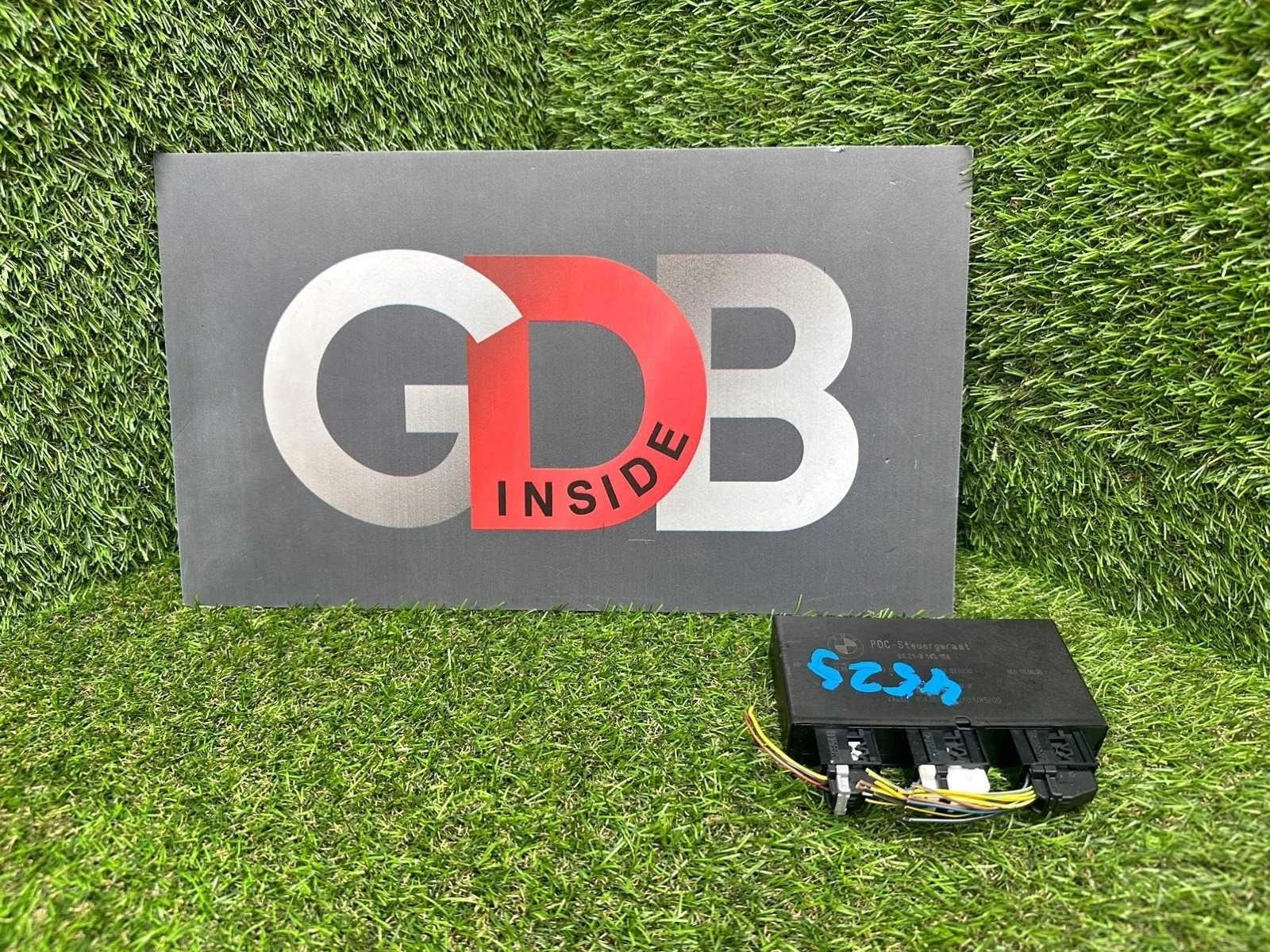 Блок управления парктроником Bmw 5 Series 09.03.2007 66209145158 E60 N62B40A