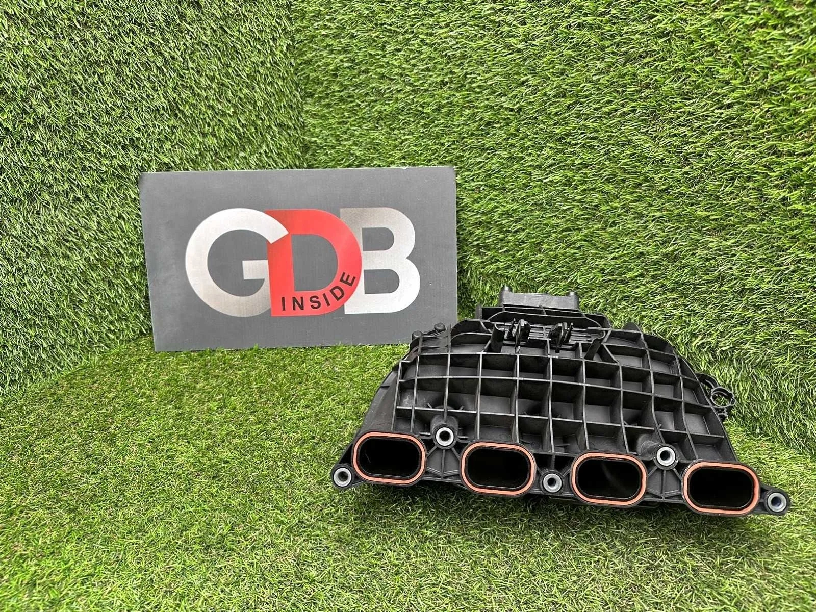 Впускной коллектор Bmw 3 Series 06.08.2013 11617588126 F30 N20B20B