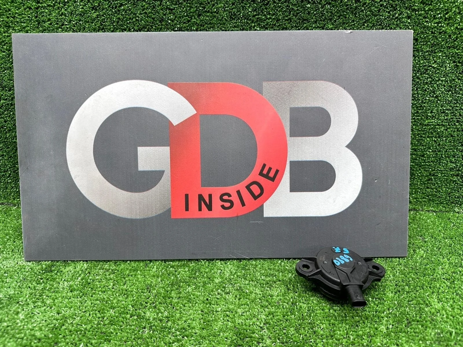 Клапан электромагнитный BMW 3 series 06.08.2013 11367593719 F30 N20B20B