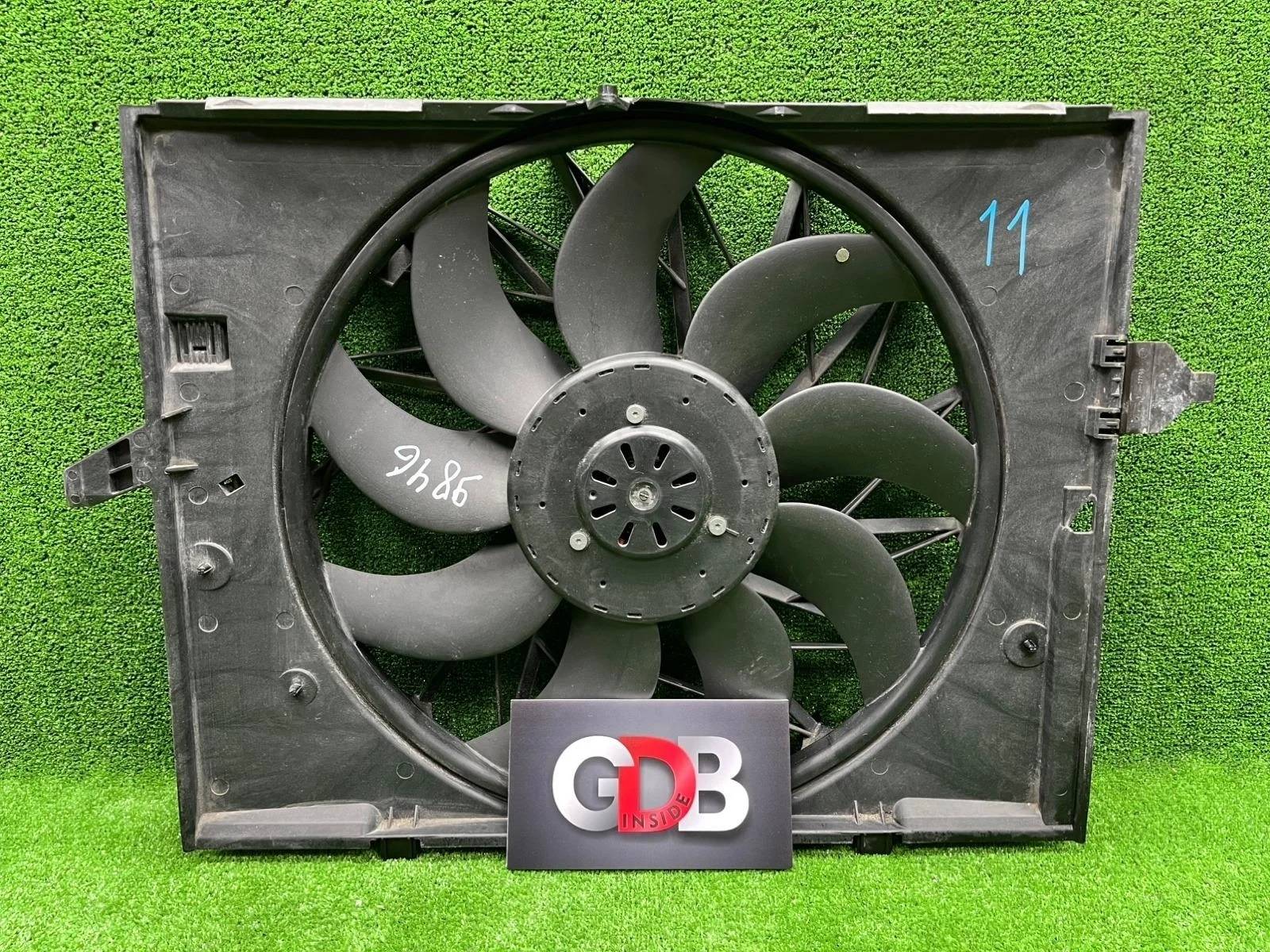 Вентилятор радиатора BMW 5 series 20.03.2007 17427543282 E61 N52B25A