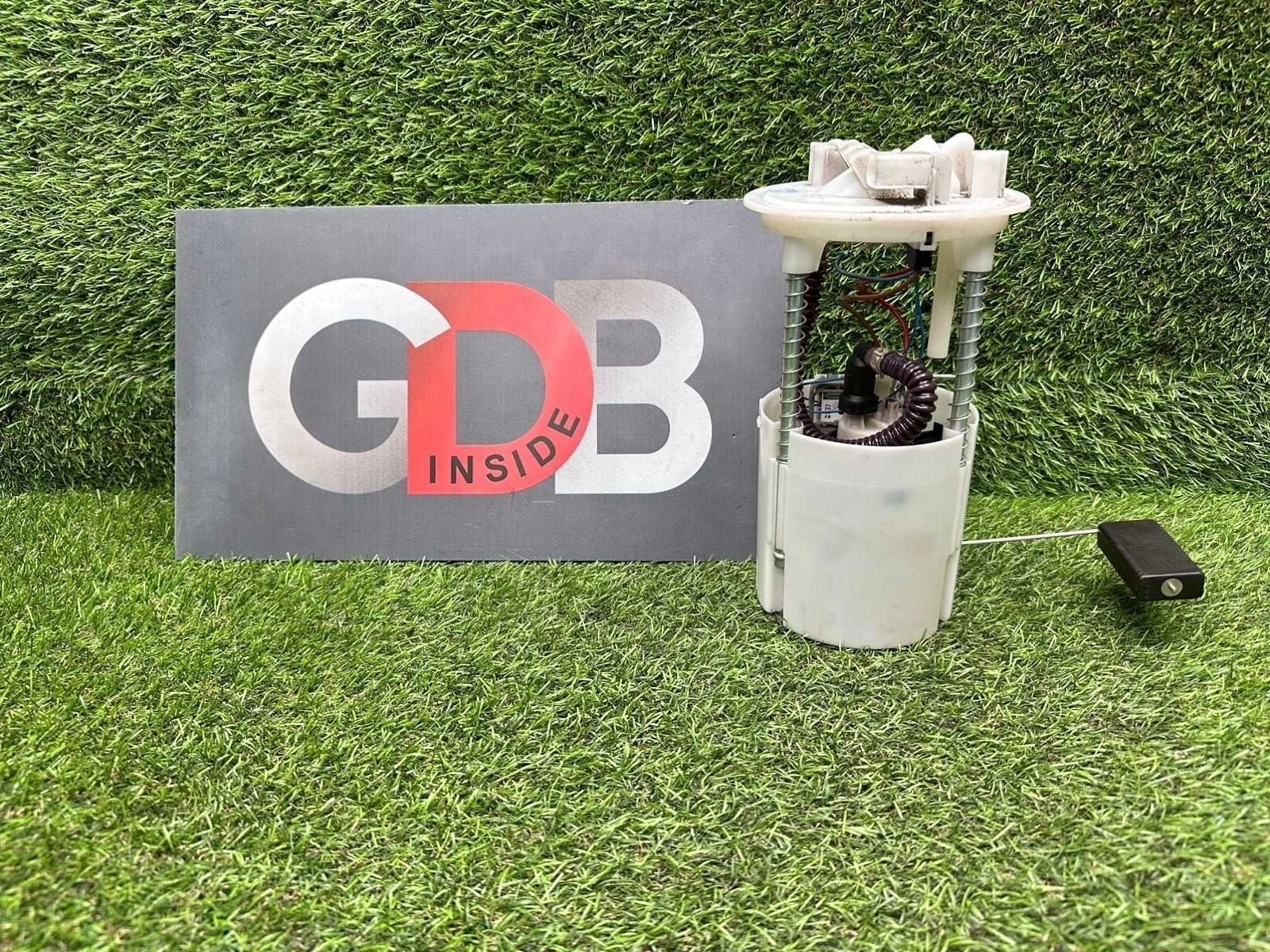 Топливная станция с насосом BMW 5 series 16117373503 E60