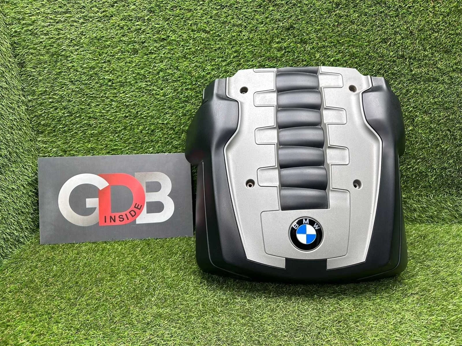 Декоративная накладка ДВС BMW 7 series 30.01.2007 11617535151 E65 N62B40A