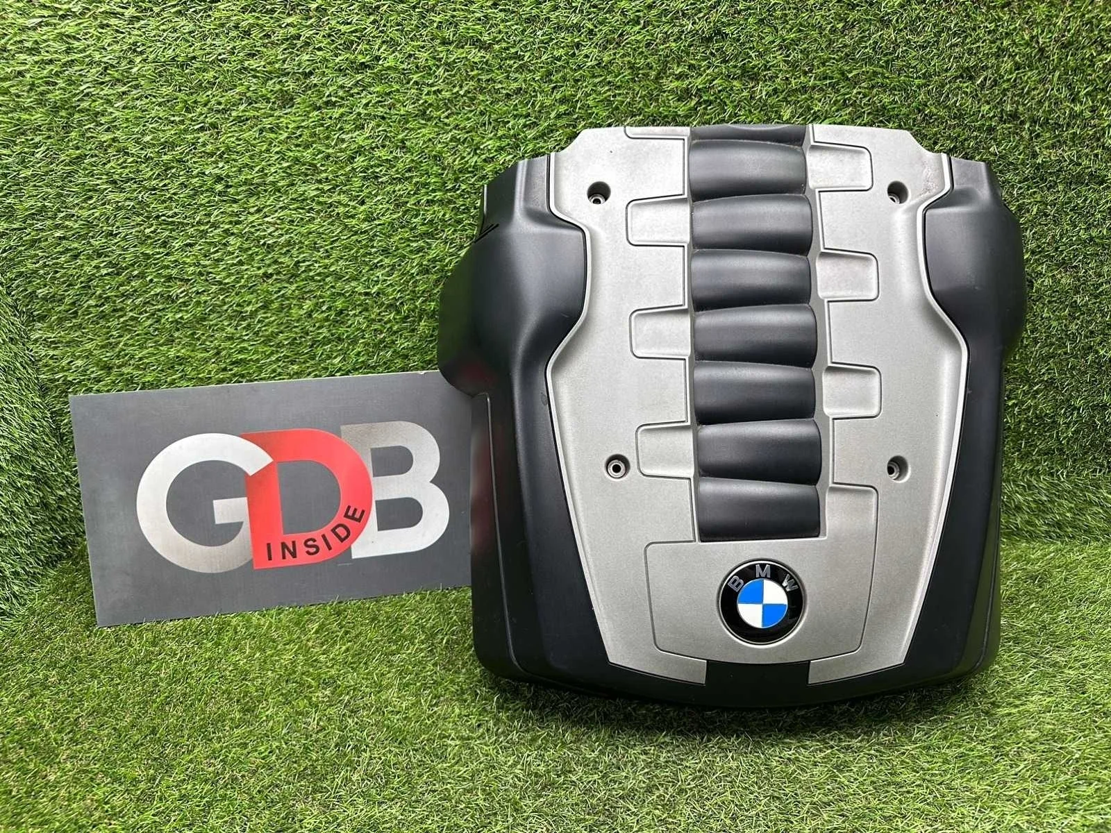 Декоративная накладка ДВС BMW 5 series 09.03.2007 11617535151 E60 N62B40A