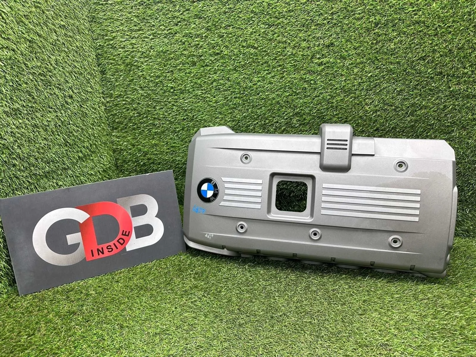 Декоративная накладка ДВС BMW 5 series 19.11.2005 11127531324 E61 N52B25A