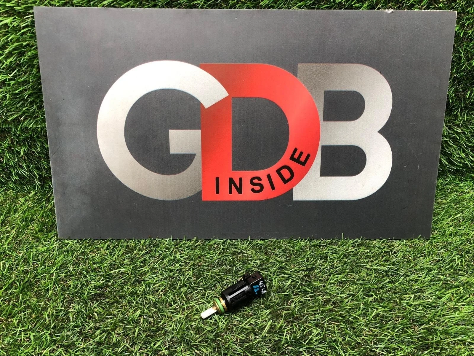 Датчик температуры охлаждающей жидкости Bmw 5 Series 09.03.2007 13621433077 E60 N62B40A