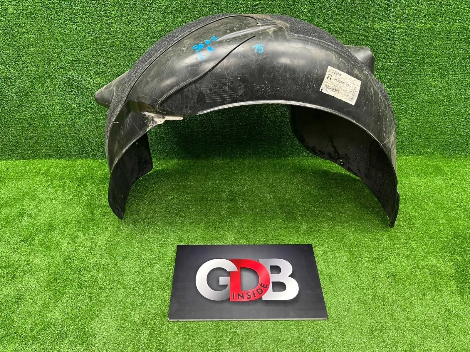 Подкрылок BMW 5 series 10.2009 51717033752 E60 N52B25A, задний правый