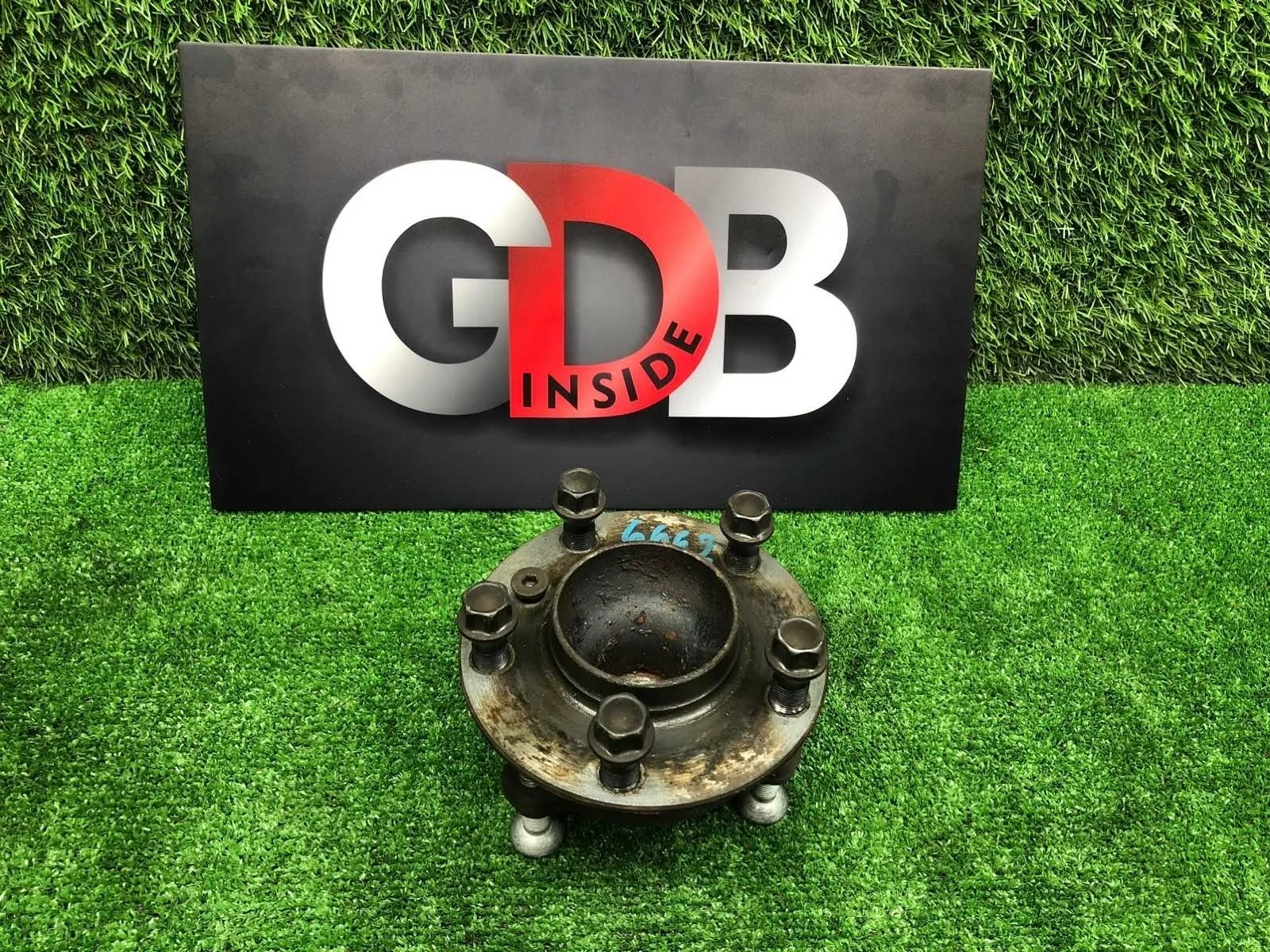 Ступица Bmw 5 Series 2010 31206850158 F10 N52B25AF, передняя