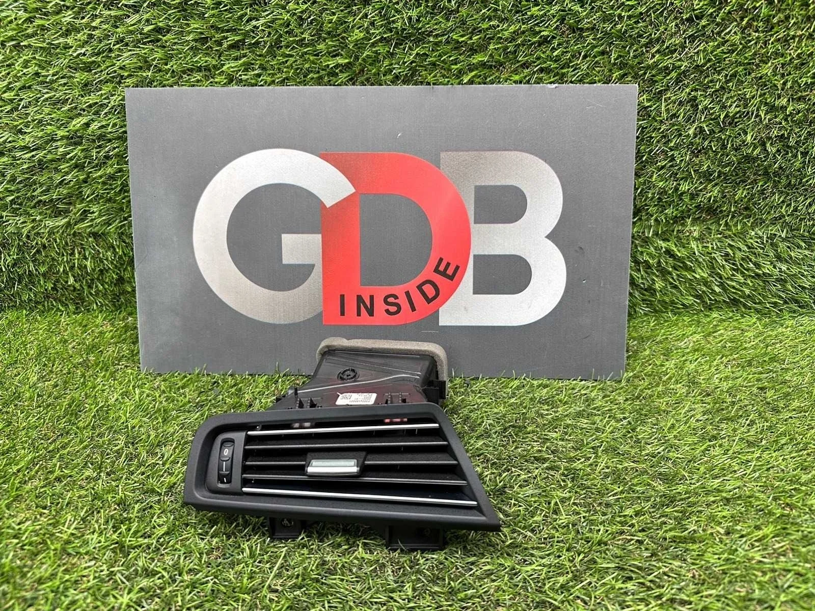 Дефлектор воздуховода BMW 5 series 20.02.2013 64229166887 F10 N20B20B, передний левый