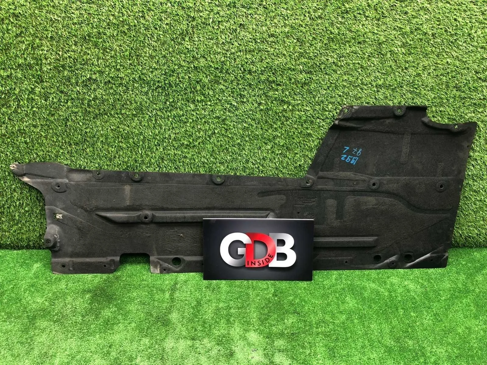 Защита днища BMW 3 series 16.01.2013 51757241833 F30 N20B20B, левая