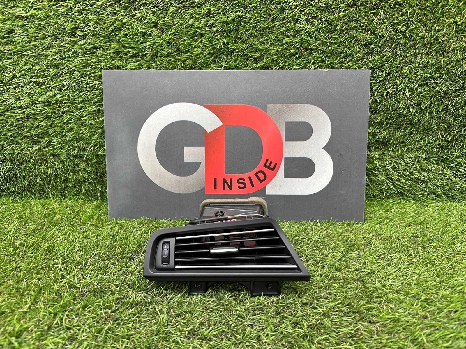 Дефлектор воздуховода BMW 5 series 26.11.2010 64229166887 F11 N52B25AF