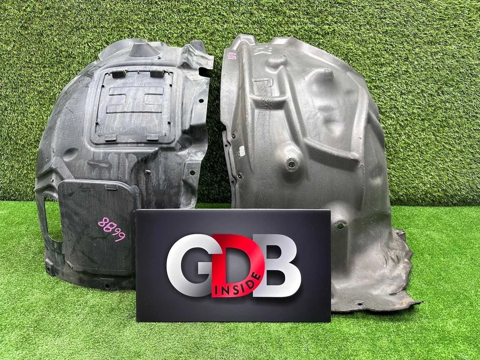 Подкрылок BMW 1 series 51717260709 F20, передний левый