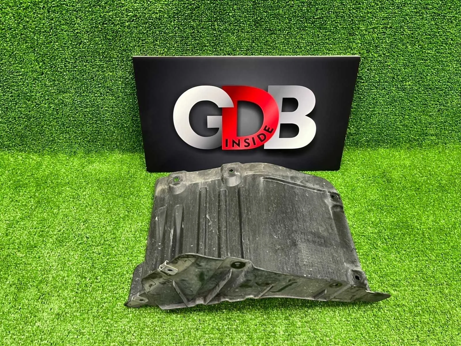 Подкрылок нижний BMW 5 series 09.03.2007 51717050538 E60 N62B40A, передний правый