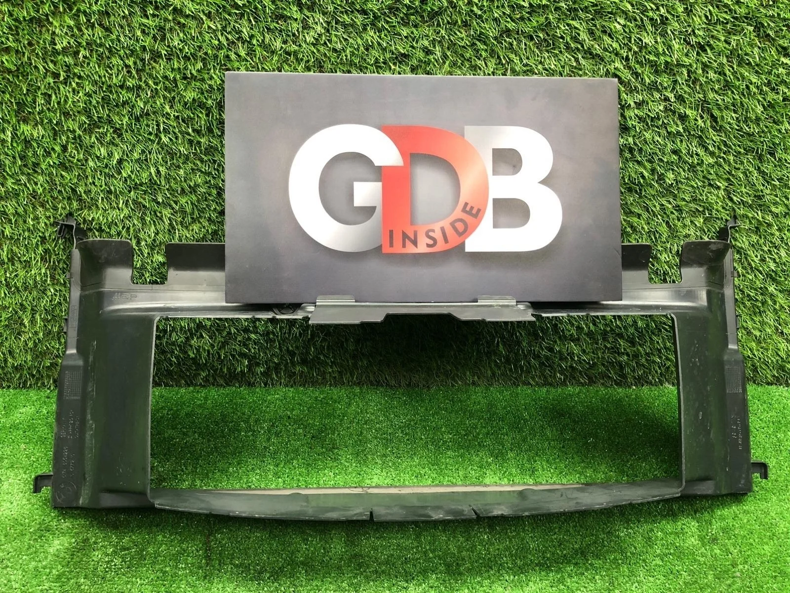 Воздуховод радиатора Bmw 3 Series 18.09.2013 51748054228 F30 N55B30A, передний