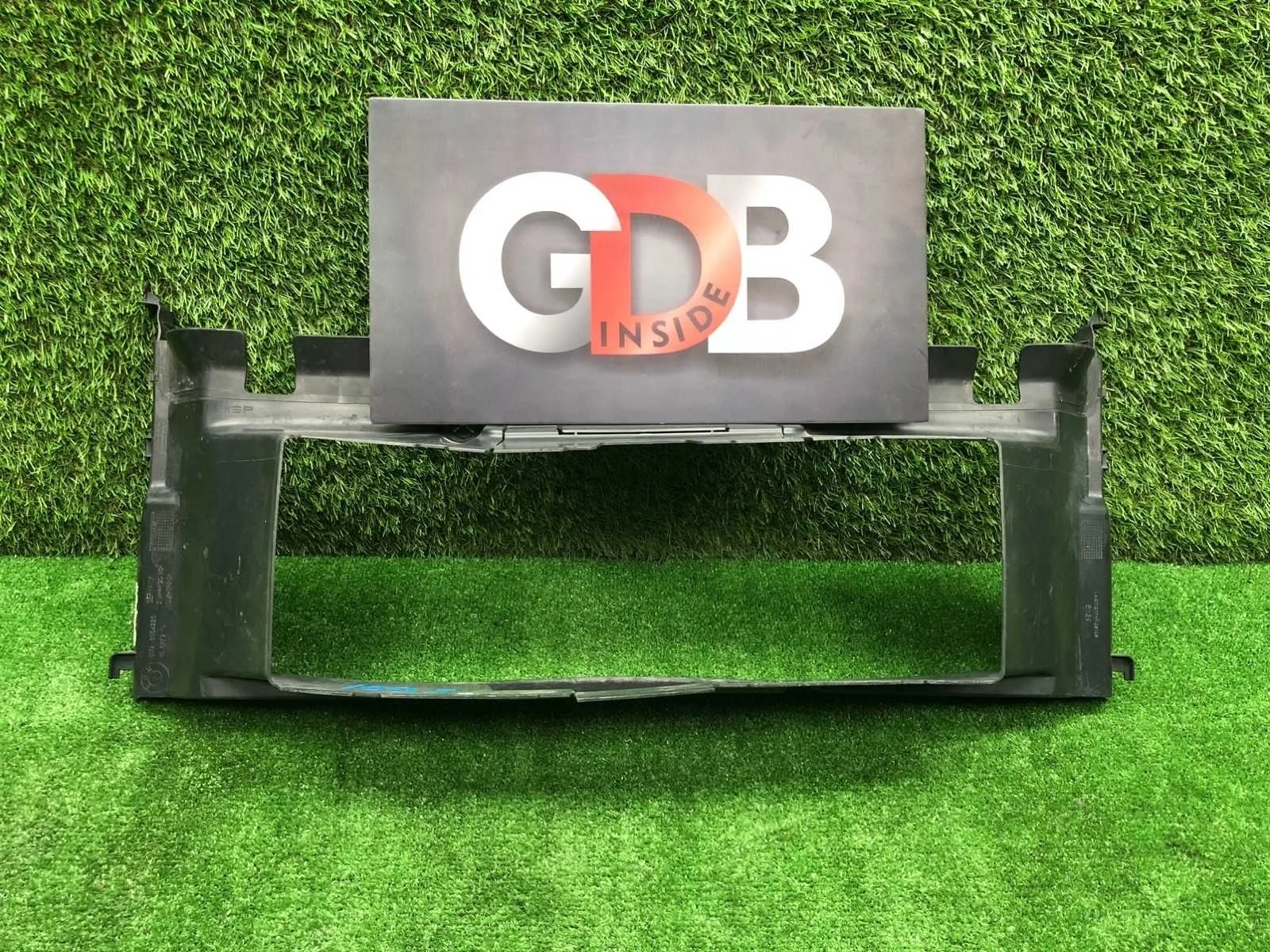 Воздуховод радиатора Bmw 3 Series 16.01.2013 51748054228 F30 N20B20B, передний