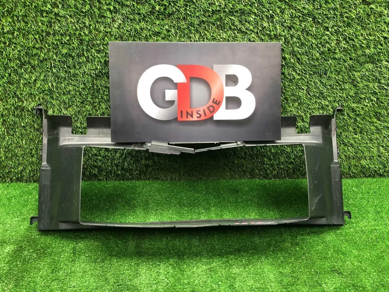 Воздуховод радиатора Bmw 3 Series 06.09.2012 51748054228 F30 N20B20B, передний