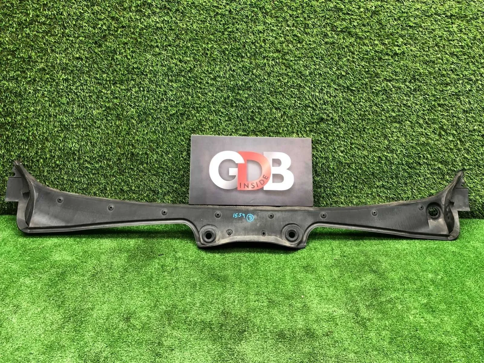 Жабо BMW 5 series 08.02.2007 51717027083 E60 N52B30A, переднее