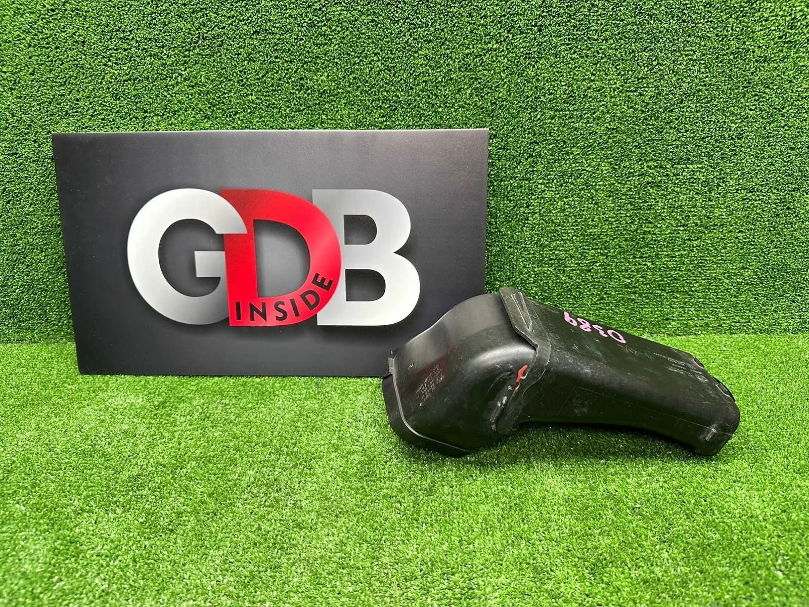 Воздуховод Bmw 3 Series 06.08.2013 13717597585 F30 N20B20B, передний правый