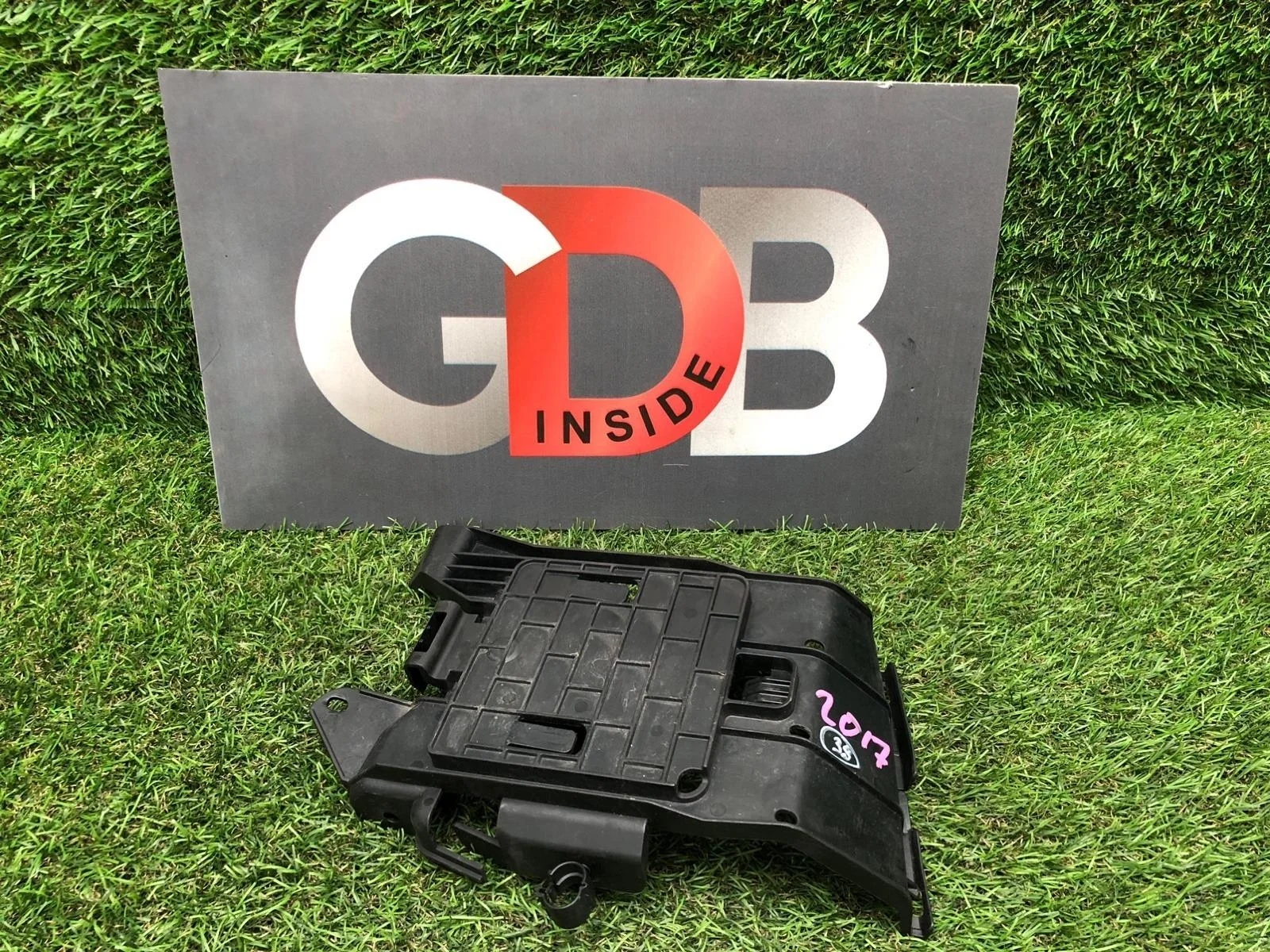 Кронштейн BMW 1 series 27.03.2012 12907604348 F20 N13B16A