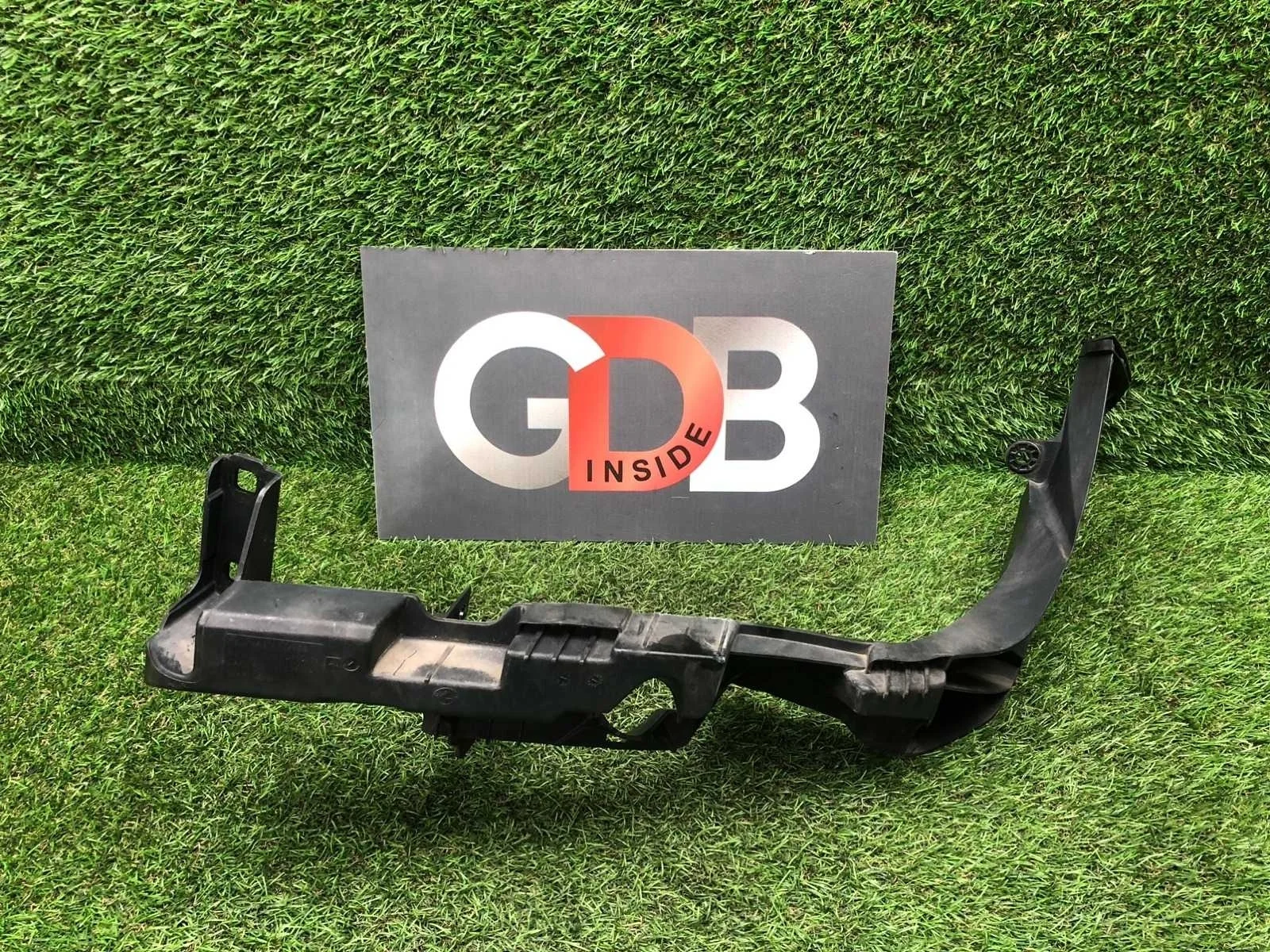 Кронштейн фары BMW X1 25.10.2011 51642990179 E84 N20B20A, передний левый