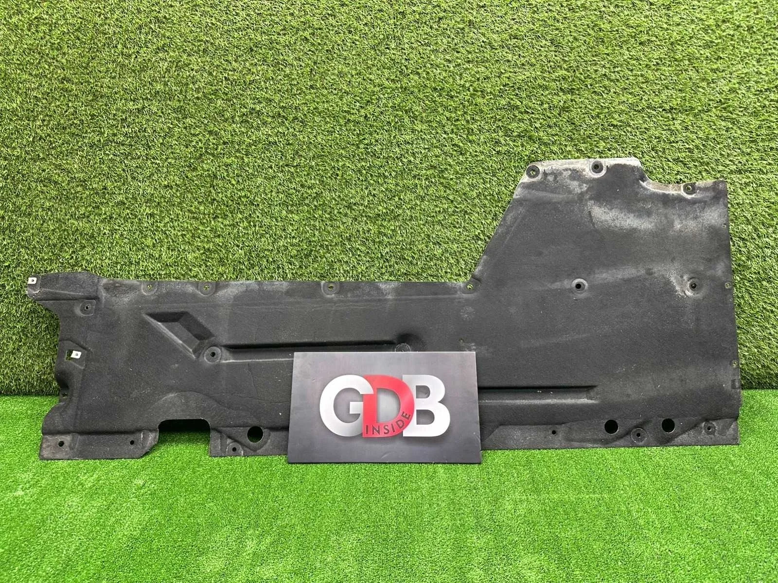 Защита днища BMW 3 series 01.02.2013 51757241834 F30 N55B30A, правая