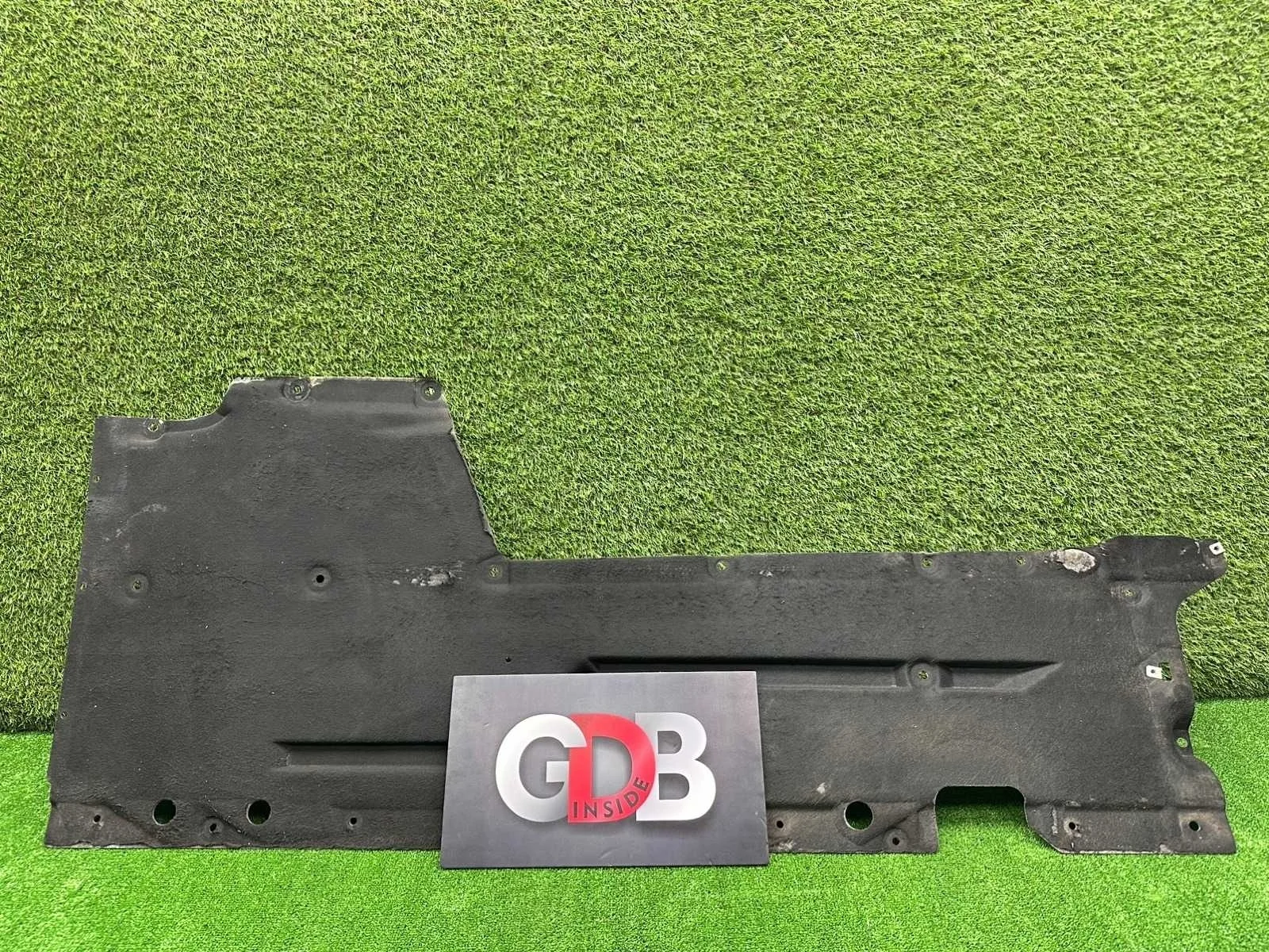 Защита днища BMW 1 series 27.03.2012 51757241833 F20 N13B16A, левая