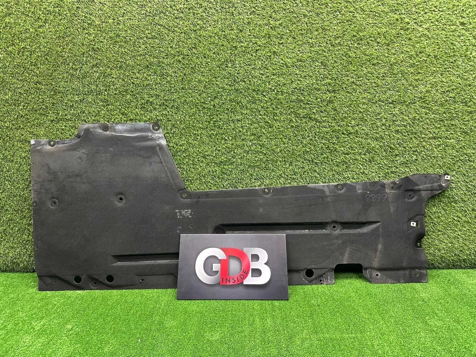 Защита днища BMW 1 series 21.04.2012 51757241833 F20 N13B16A, левая