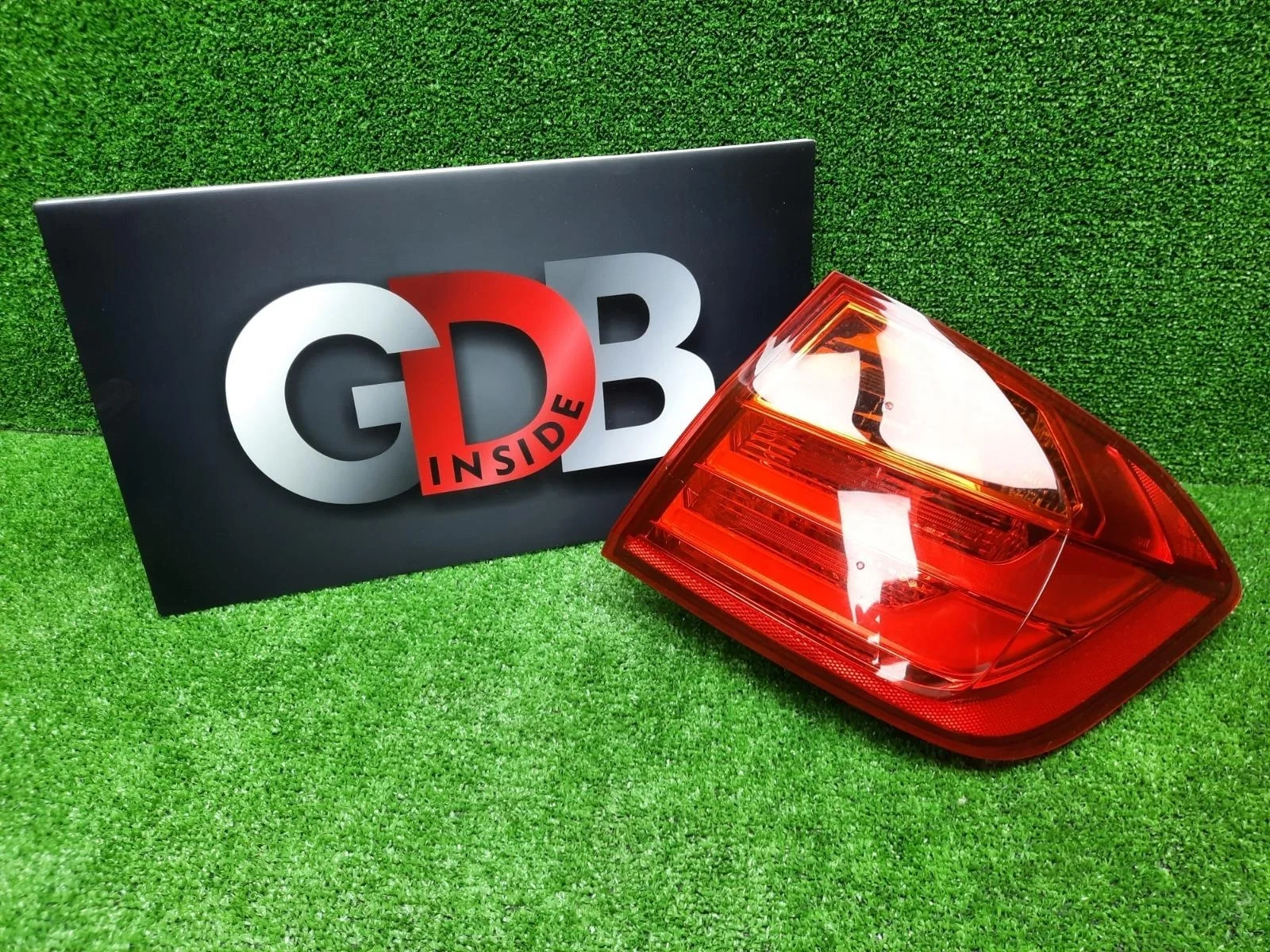 Фонарь внешний BMW 3 series 06.09.2012 63217259894 F30 N20B20B, задний правый