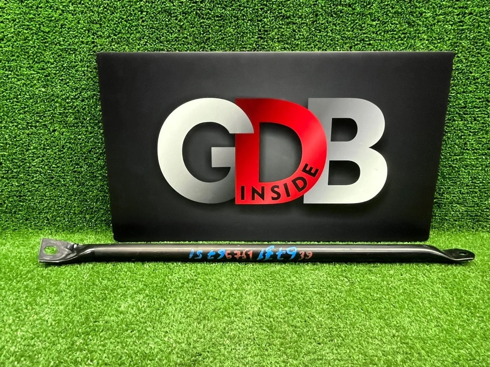 Распорка Bmw 5 Series 2012 51647187095 F11 N20B20B, передняя левая