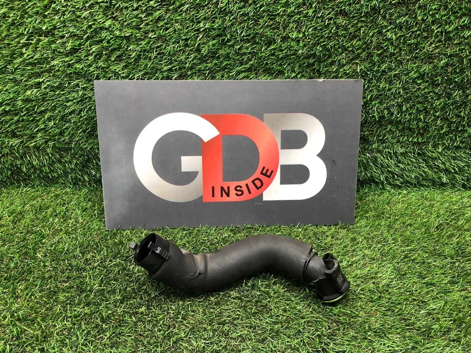 Трубка вентиляции картерных газов Bmw 3 Series 16.01.2013 11127588417 F30 N20B20B