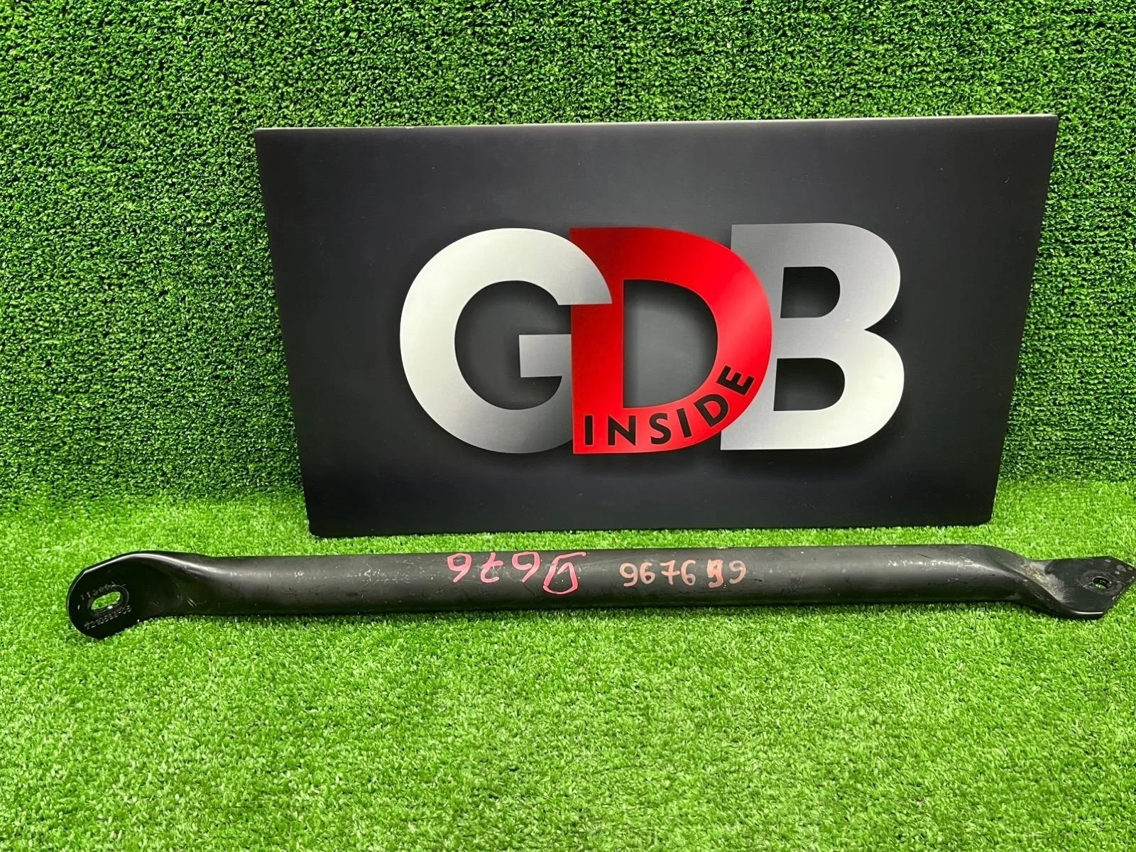 Распорка Bmw X3 2011 51647210503 F25 N55B30A, передняя левая