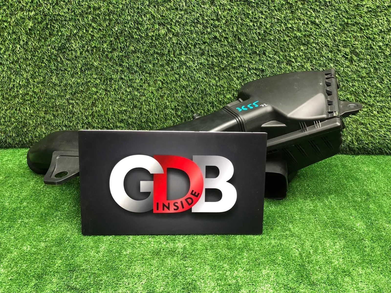 Корпус воздушного фильтра Bmw 3 Series 18.09.2013 13717605654 F30 N55B30A