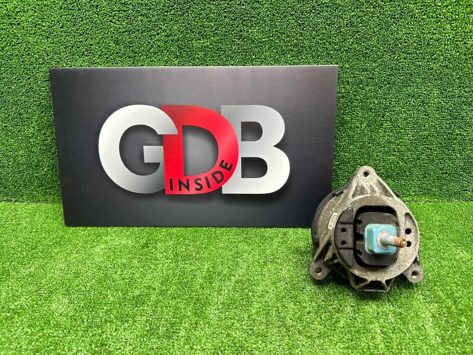 Подушка двигателя BMW 1 series 27.03.2012 22116854251 F20 N13B16A, передняя левая