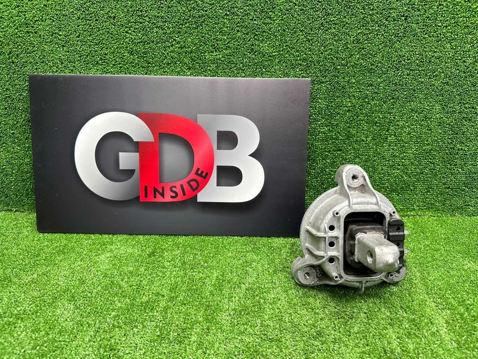 Подушка двигателя Bmw 5 Series 26.11.2010 22116777365 F11 N52B25AF, левая