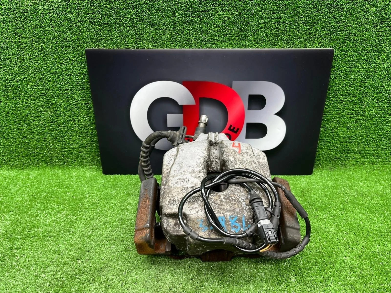 Суппорт BMW 5 series 20.02.2013 34116791919 F10 N20B20B, передний левый