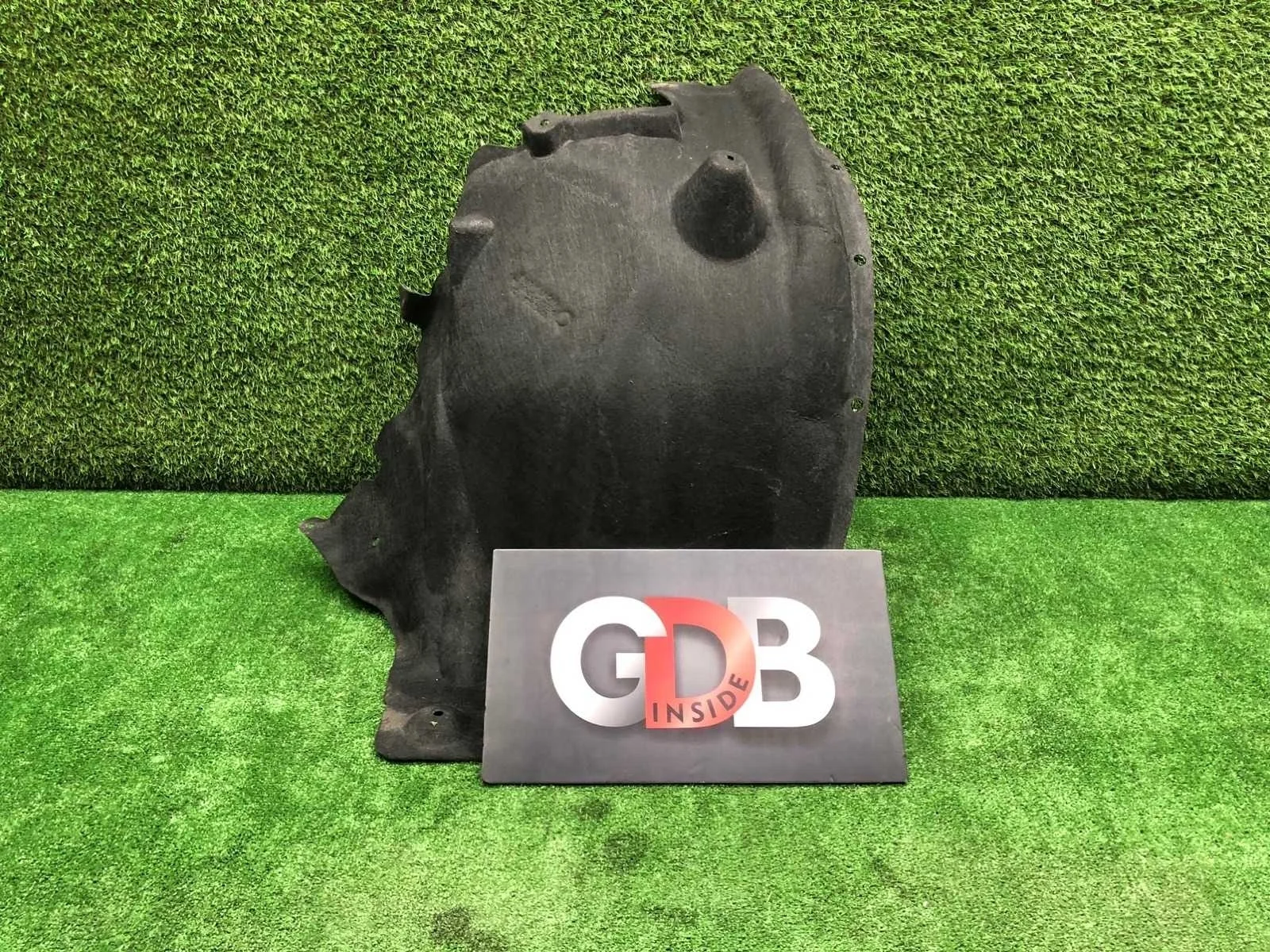 Подкрылок BMW X3 01.02.2012 51717213644 F25 N52B30A, передний правый