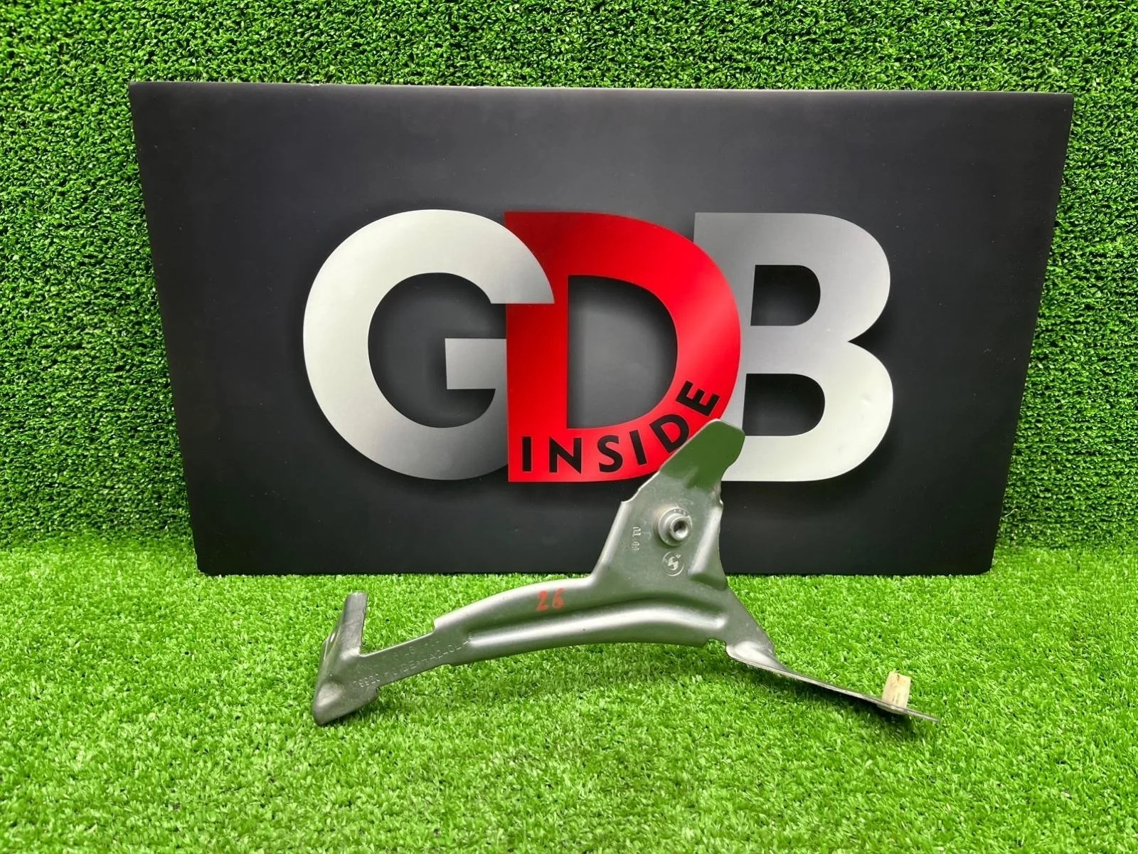 Кронштейн крыла BMW 5 series 26.10.2009 51647161451 E60 N52B25A, передний левый