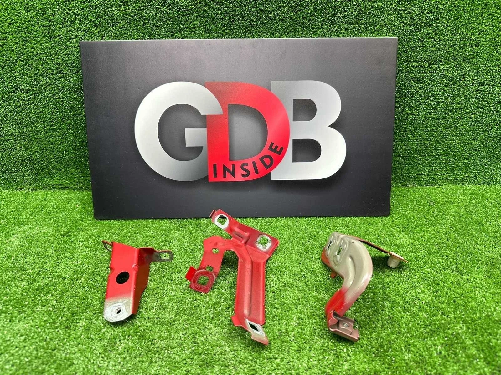 Крепление крыла BMW 3 series 18.09.2013 41358066937 F30 N55B30A, левое