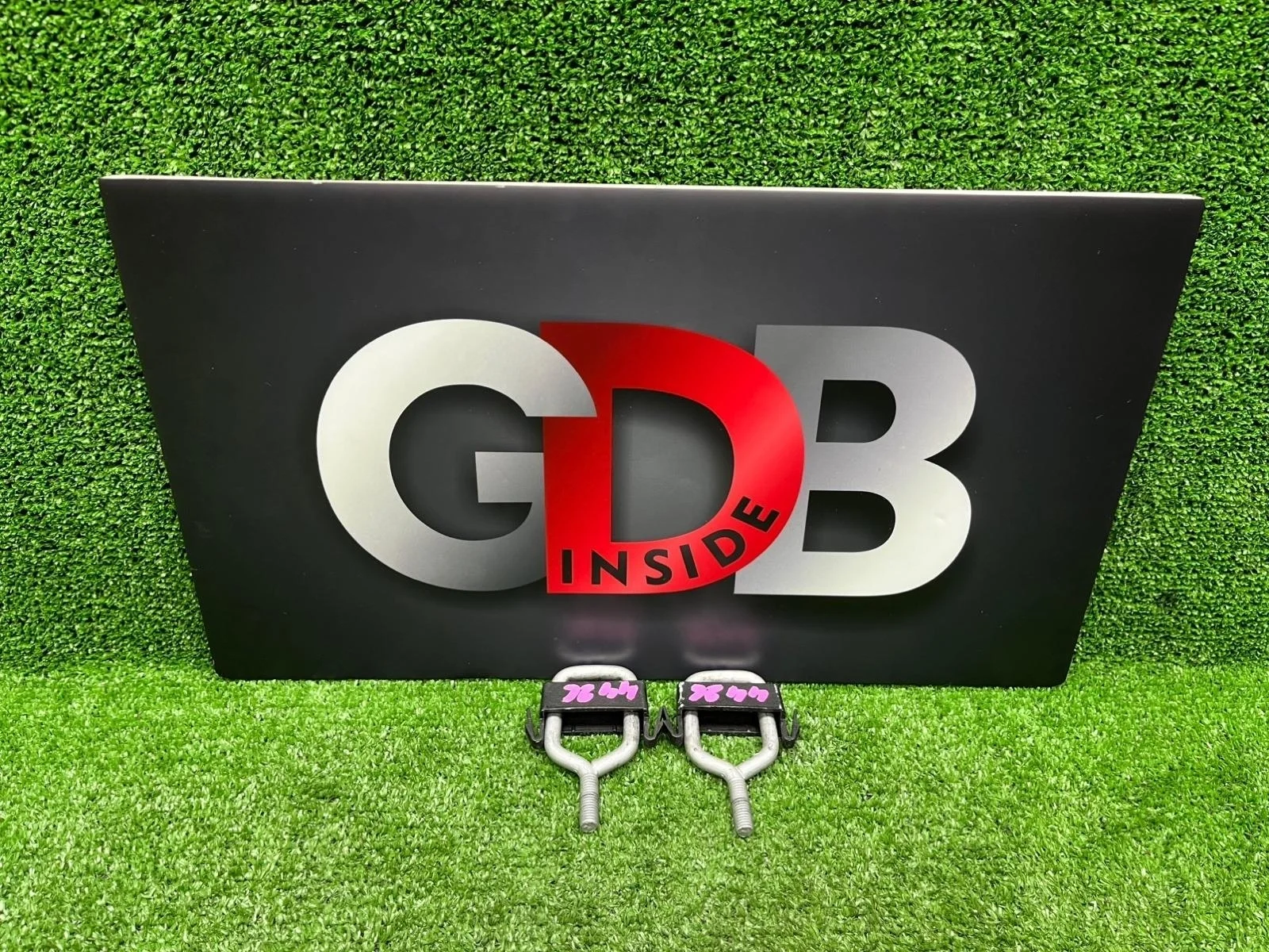 Скоба замка капота BMW 1 series 18.05.2015 51237247080 F20 N13B16A, передняя