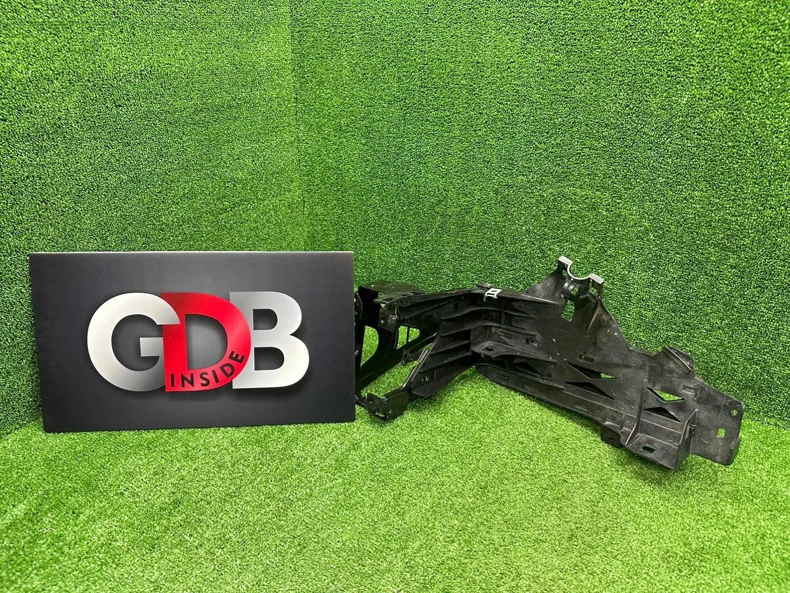 Кронштейн фары BMW 5 series 23.09.2010 51647200794 F11 N52B25AF, передний правый