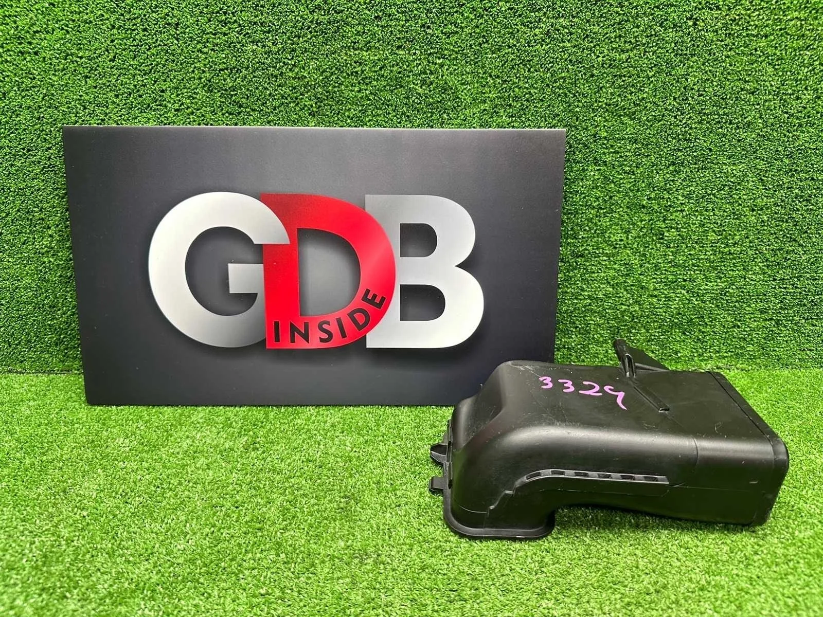 Воздухозаборник BMW 7 series 08.05.2013 13717577471 F01 N55B30A