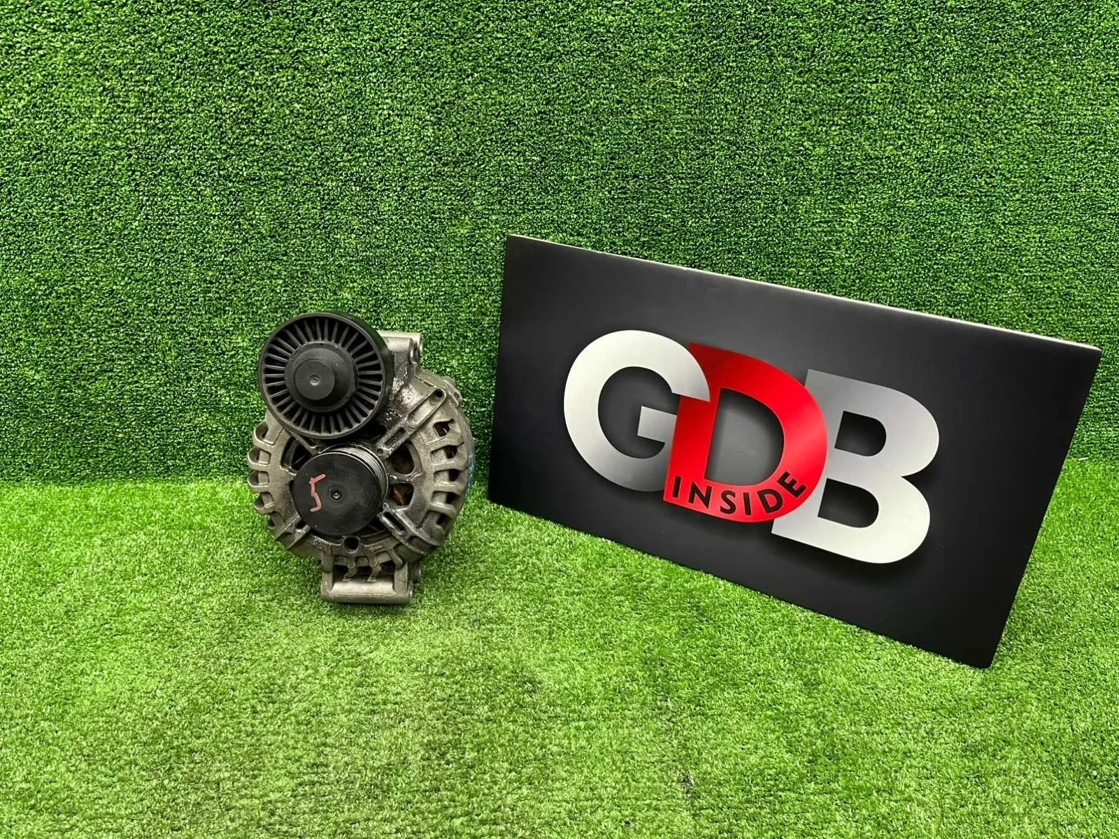 Генератор BMW 5 series 23.10.2006 12317521178 E61 N52B25A