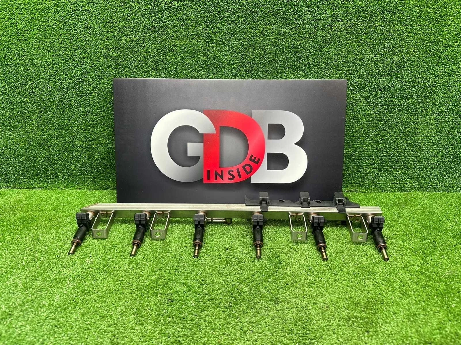 Топливная рампа с форсунками Bmw 5 Series 30.10.2008 13537531634 E60 N52B25A