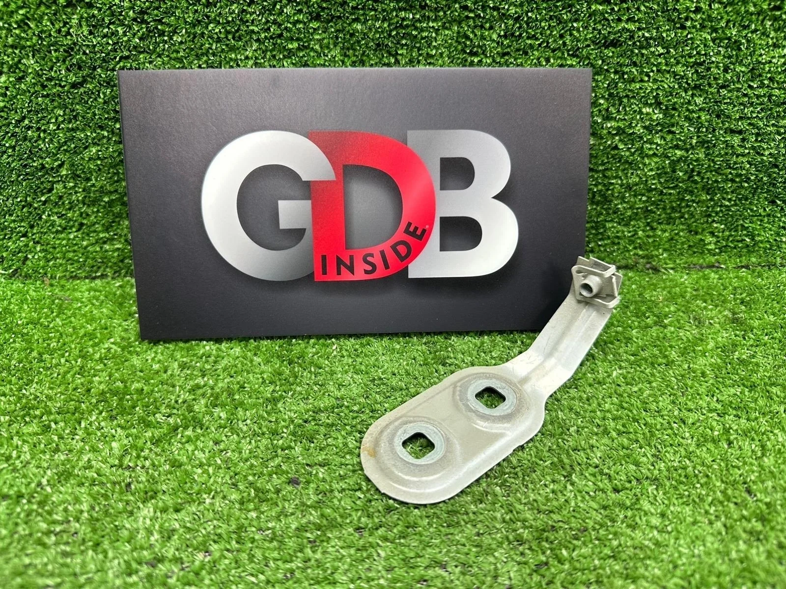 Кронштейн крыла BMW 5 series 2010 41357207208 F10 N52B25AF, передний правый