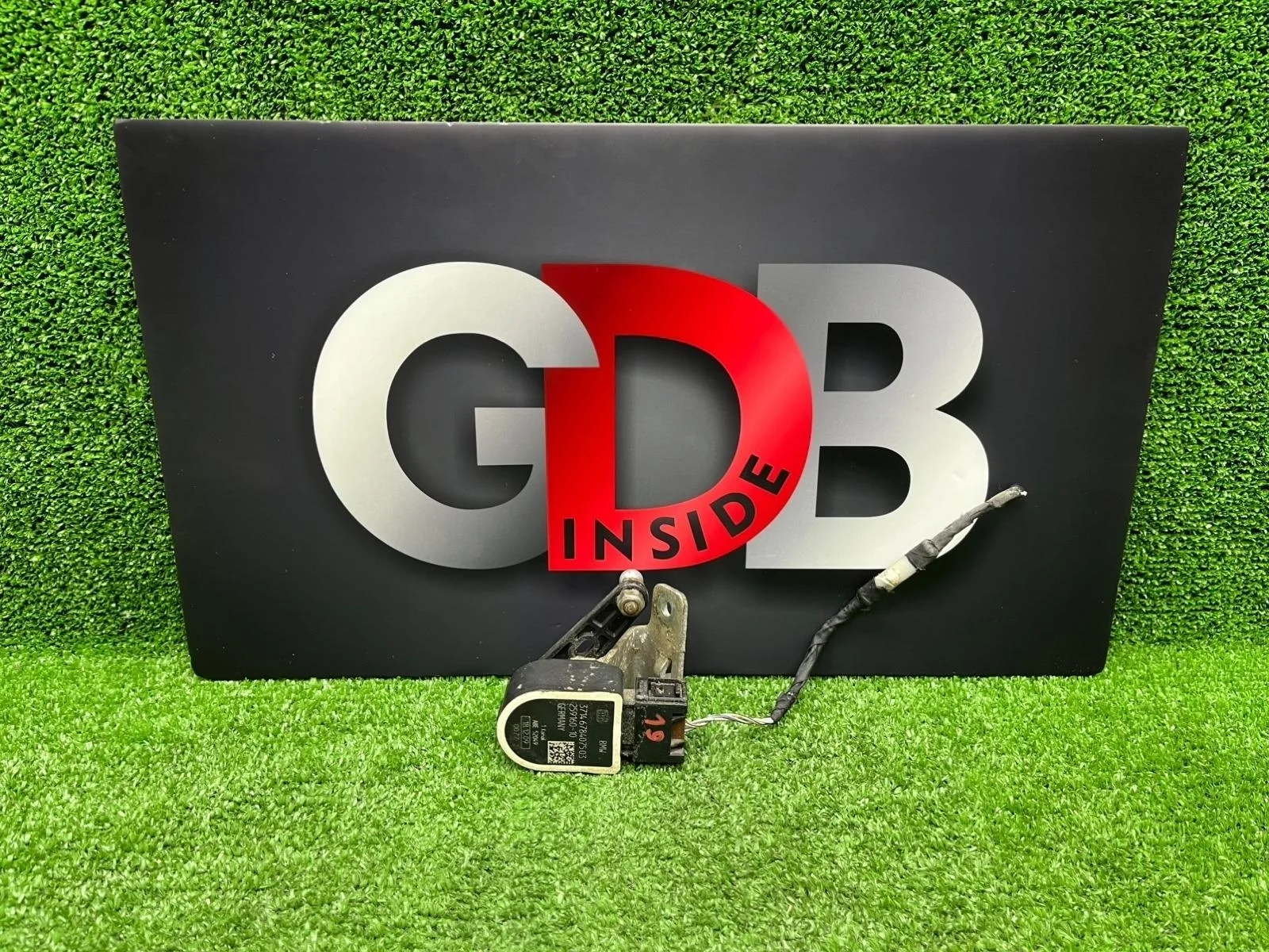 Датчик положения кузова BMW 7 series 2009 37146870000 F01 N54B30A