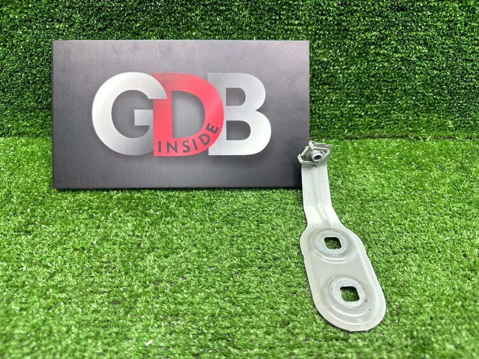 Кронштейн крыла BMW 5 series 18.01.2011 41357207208 F10 N52B25AF, передний правый